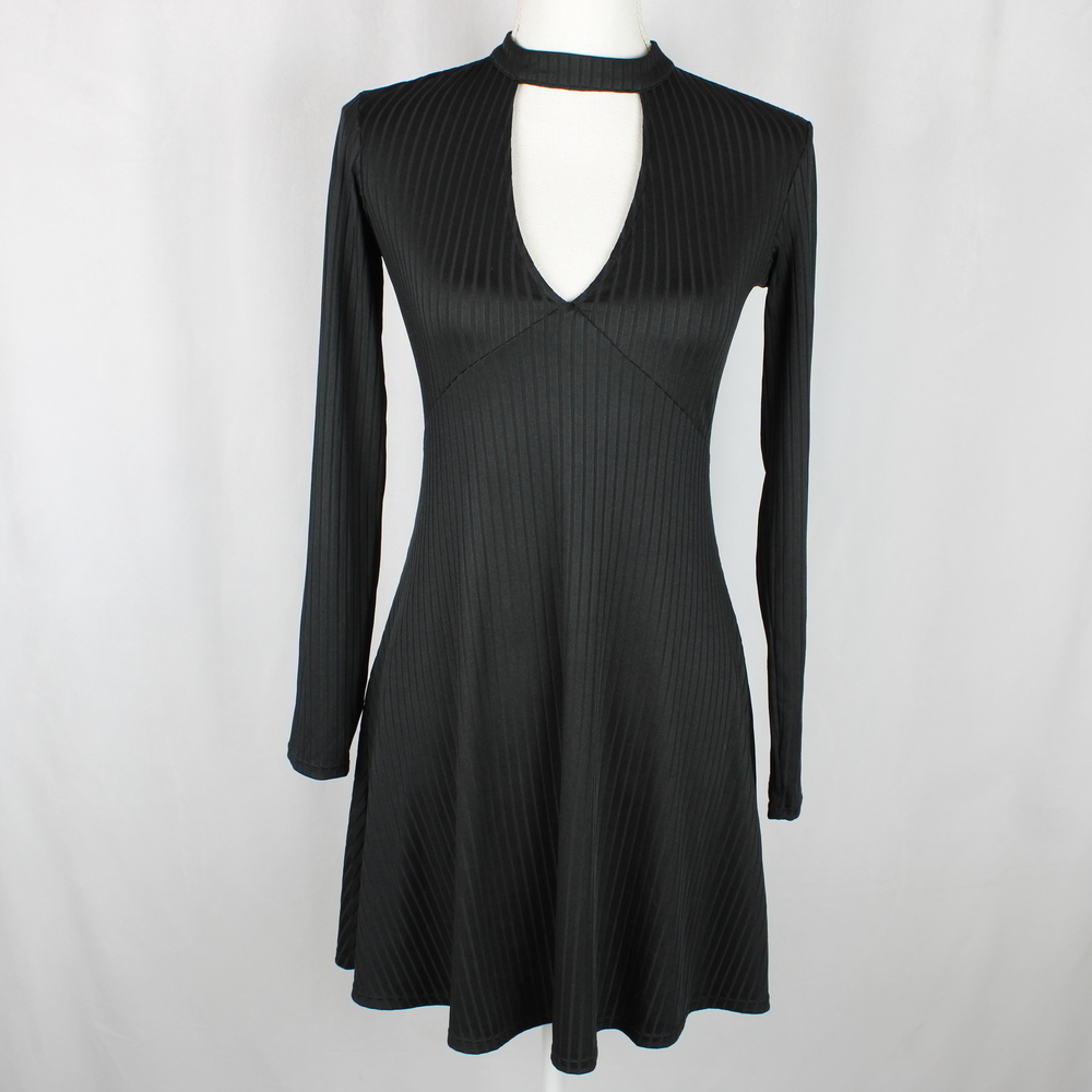 Kendall & Kylie Ribbed Choker Dress in Black Size S - Picture 3 of 6